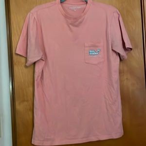 Vineyard Vines pink short sleeve T shirt.